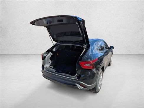 Used 2024 Chevrolet Trax LS w/ Driver Confidence Package image 22