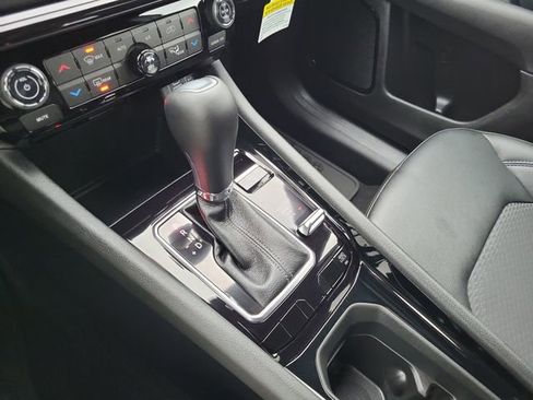 New 2026 Jeep Compass Latitude image 20