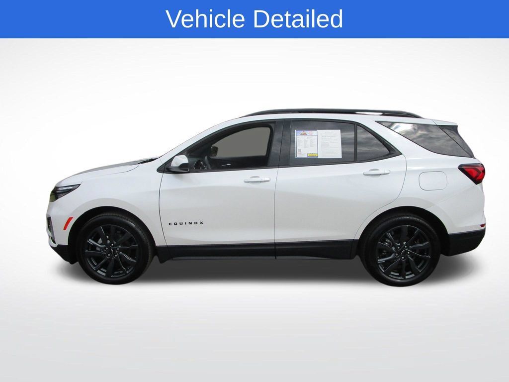 Used 2024 Chevrolet Equinox RS FWD image 3
