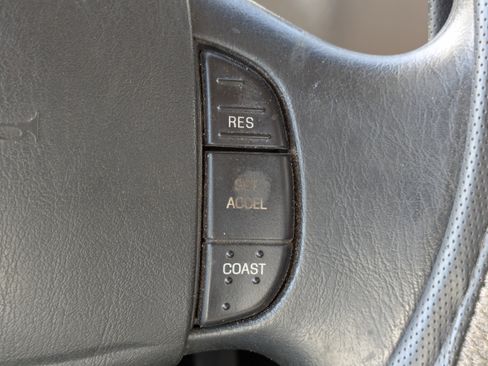 Used 2004 Ford F350 4x4 Crew Cab DRW Super Duty image 24