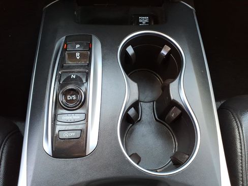 Used 2020 Acura MDX SH-AWD image 18