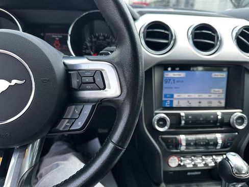 Certified 2017 Ford Mustang Premium RWD image 27