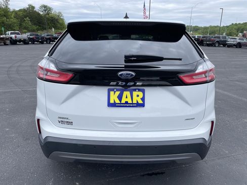 Certified 2023 Ford Edge SEL w/ Convenience Package AWD/4WD image 8