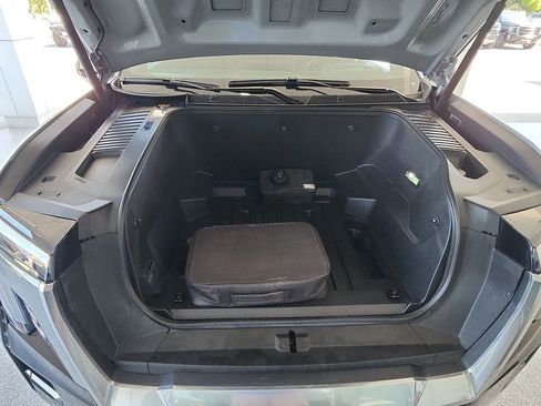 Certified 2025 GMC Sierra EV Denali image 29