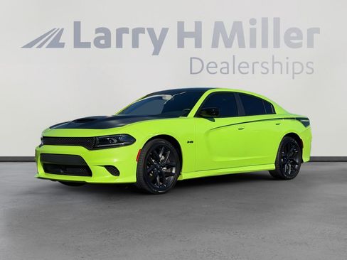 Used 2023 Dodge Charger R/T w/ Blacktop Package image 1