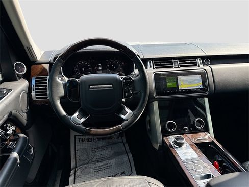 Used 2019 Land Rover Range Rover Supercharged image 25