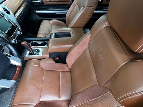 Used 2019 Toyota Tundra 1794 Edition image 16