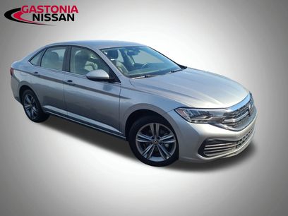 Used 2024 Volkswagen Jetta SE