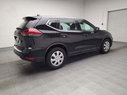 Used 2020 Nissan Rogue S image 10