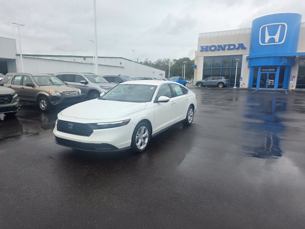 New 2026 Honda Accord LX image 7