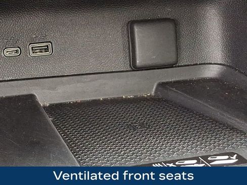 Used 2024 Chevrolet Traverse RS w/ LPO, Floor Liner Package image 29