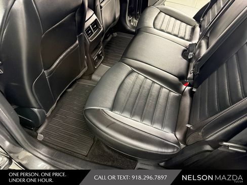 Used 2017 Ford Edge SEL w/ Equipment Group 201A FWD image 38