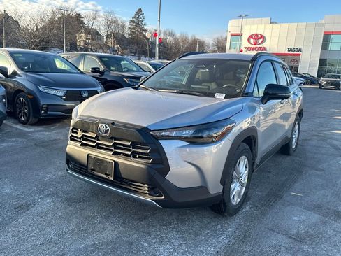 New 2026 Toyota Corolla Cross LE image 3