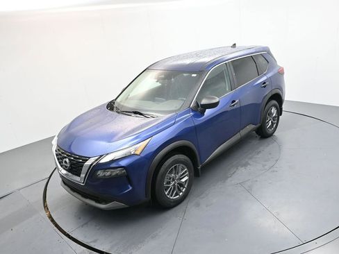 Used 2023 Nissan Rogue S image 20
