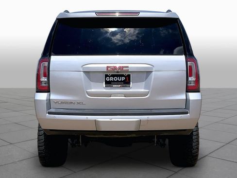 Used 2019 GMC Yukon XL SLT w/ Open Road Package AWD/4WD image 5