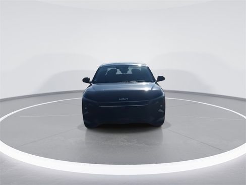 Used 2025 Kia K4 LXS image 2