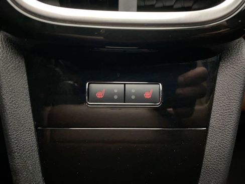 Used 2021 Lincoln Nautilus Reserve AWD/4WD image 26