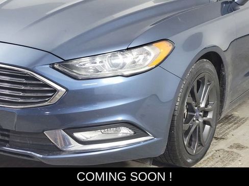 Used 2018 Ford Fusion SE image 9