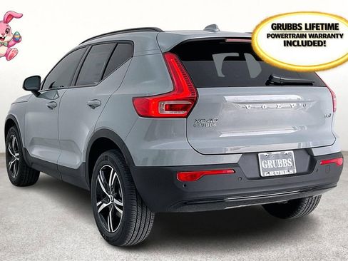 New 2026 Volvo XC40 B5 Core image 4