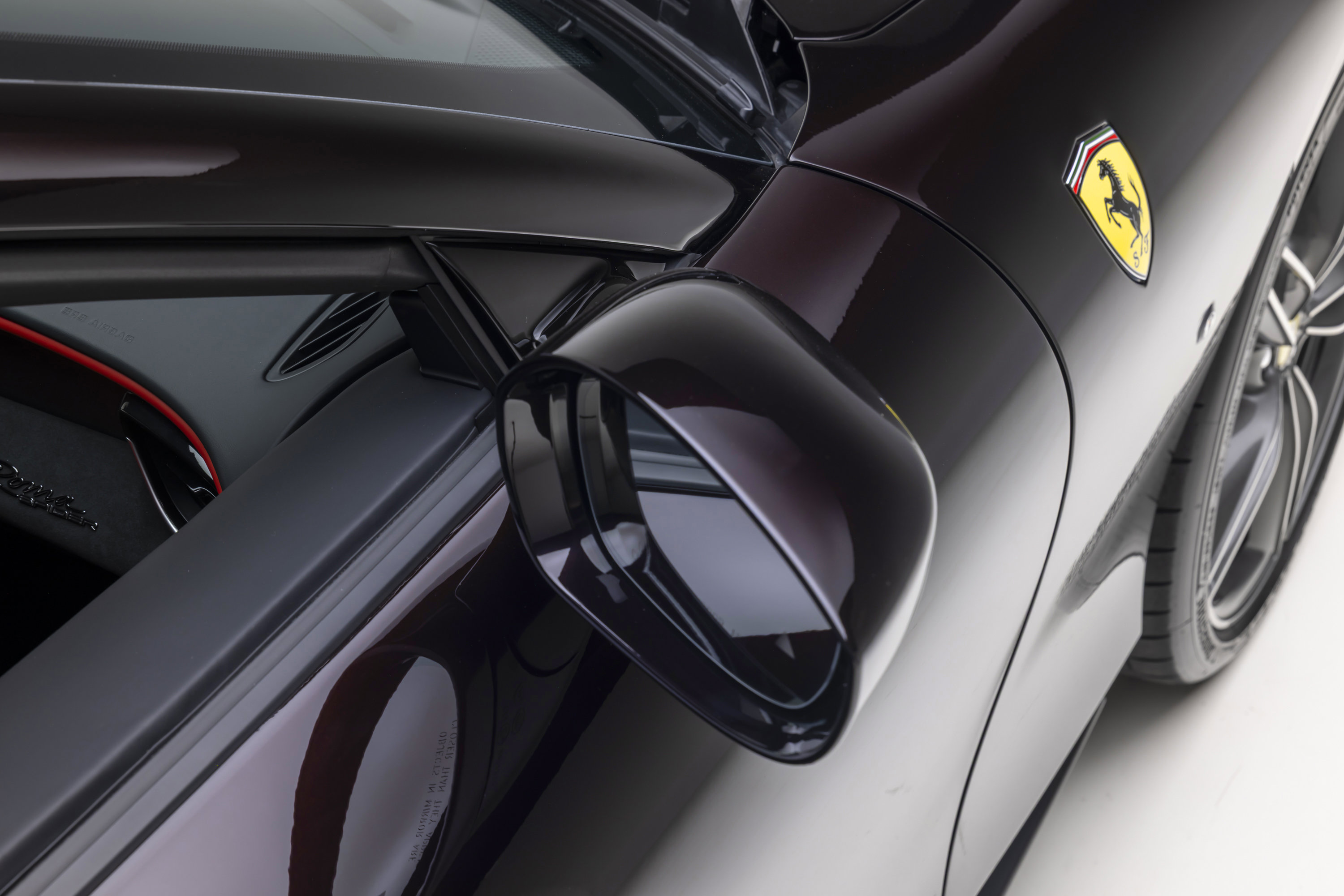 Certified 2026 Ferrari Roma Spider RWD image 38