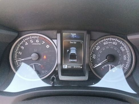 Used 2023 Toyota Tacoma TRD Off-Road AWD/4WD image 20