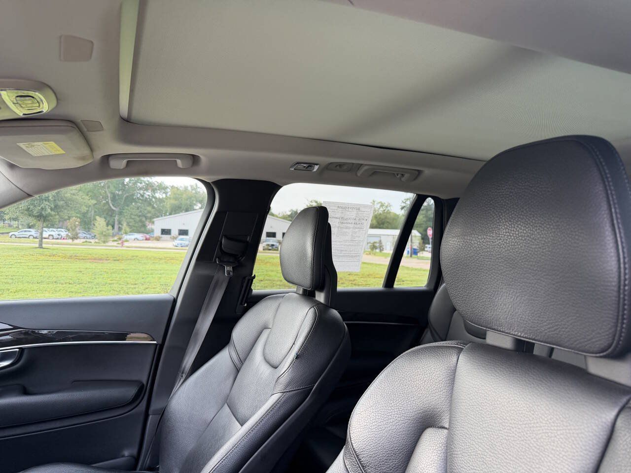 Used 2018 Volvo XC90 T6 Momentum w/ Convenience Package AWD/4WD image 29