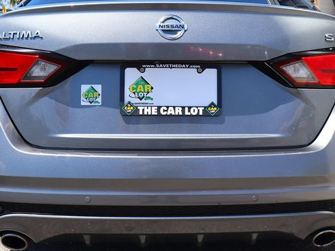Used 2019 Nissan Altima 2.5 SL FWD image 21