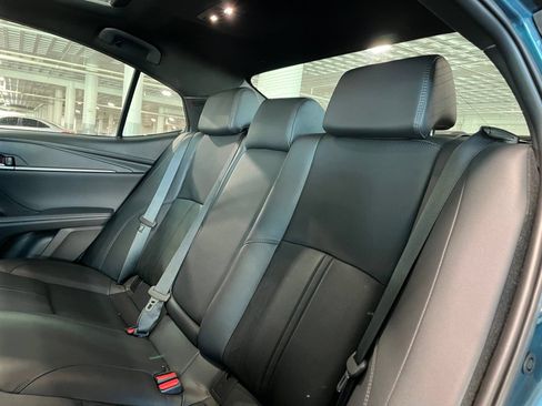 Used 2025 Toyota Camry XSE FWD image 37