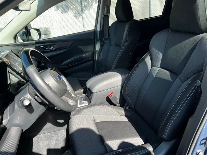 Used 2024 Subaru Ascent Premium w/ Convenience Package AWD/4WD image 14