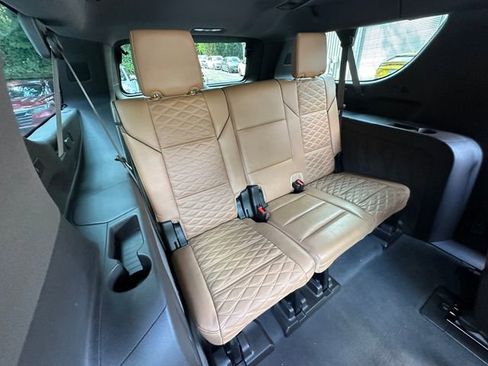 Used 2021 Cadillac Escalade ESV Sport image 44