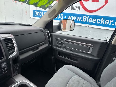 Used 2023 RAM 1500 Classic SLT w/ Trailer & Traction Group AWD/4WD image 29