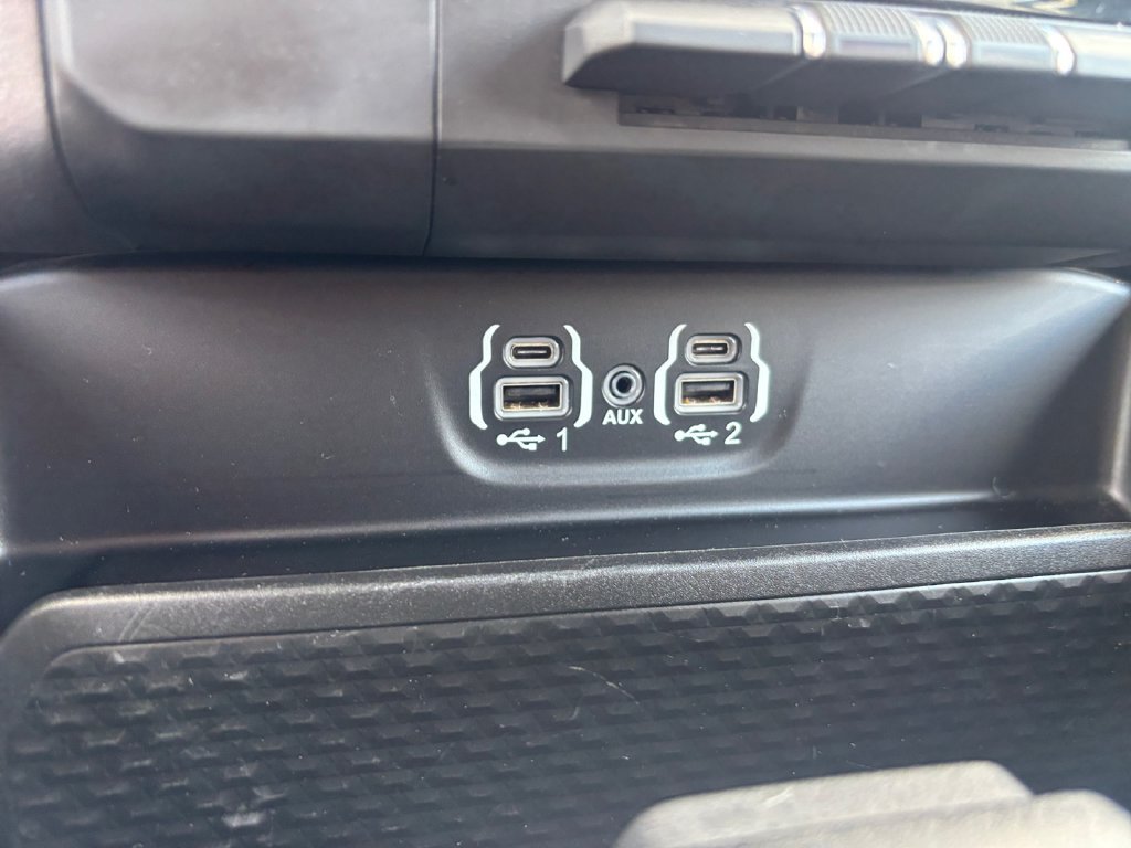 Used 2022 RAM 1500 Big Horn AWD/4WD image 23
