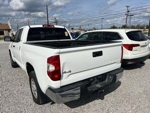 Used 2019 Toyota Tundra SR5 w/ SR5 Upgrade Package AWD/4WD image 3