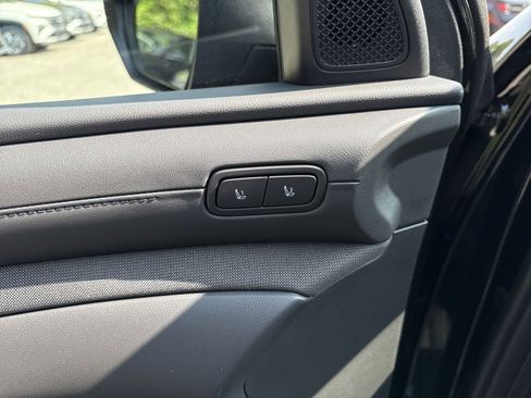 New 2025 Hyundai Santa Cruz Limited image 13