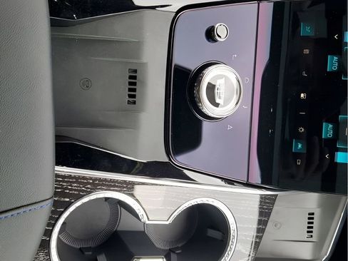 New 2026 Cadillac Escalade IQ Sport 1 w/ LPO, ONYX Package AWD/4WD image 43