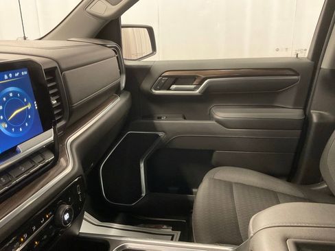 Used 2022 Chevrolet Silverado 1500 RST w/ Diesel Off-Road Package image 27