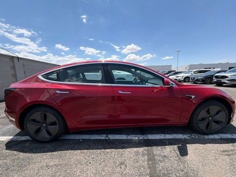 Used 2018 Tesla Model 3 Long Range RWD image 4