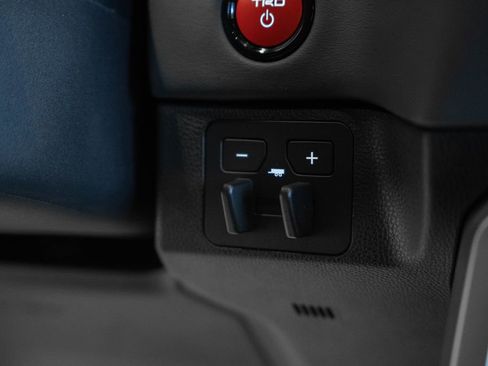 New 2026 Toyota Sequoia Platinum image 32