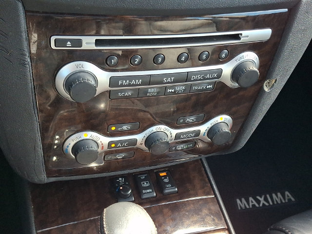 Used 2011 Nissan Maxima 3.5 SV w/ Premium Pkg FWD image 16