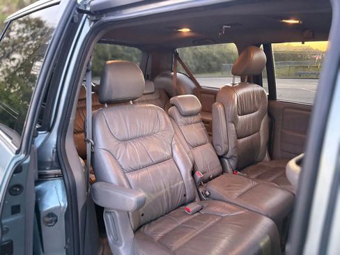 Used 2010 Honda Odyssey EX-L image 12