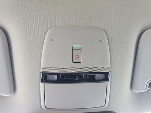 New 2026 Nissan Armada SV image 7