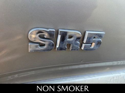 Used 2008 Toyota 4Runner SR5 image 6