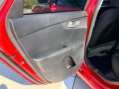 Used 2021 Kia Forte LXS image 17