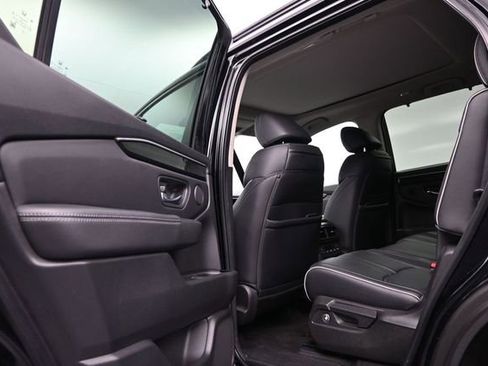 Certified 2023 Honda Pilot Elite image 13