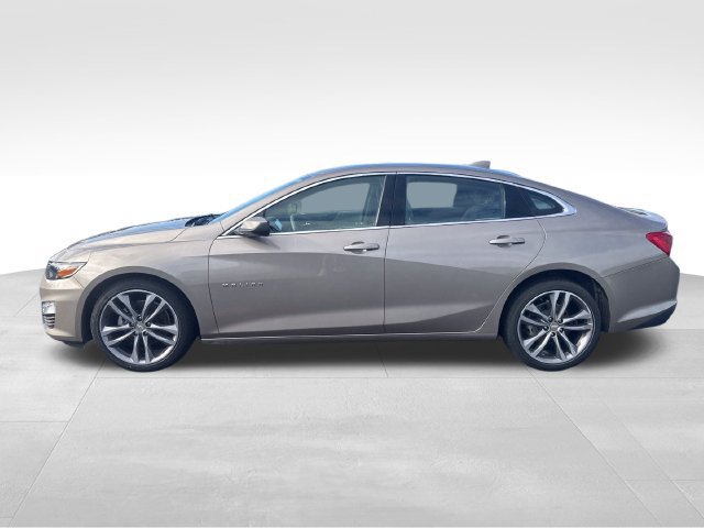 Used 2025 Chevrolet Malibu LT FWD image 2