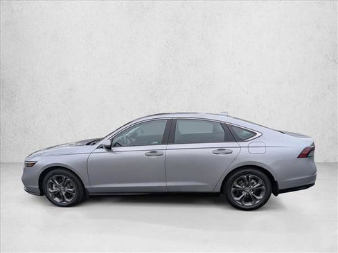 Used 2023 Honda Accord EX-L image 9