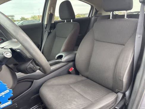 Used 2018 Honda HR-V EX image 23