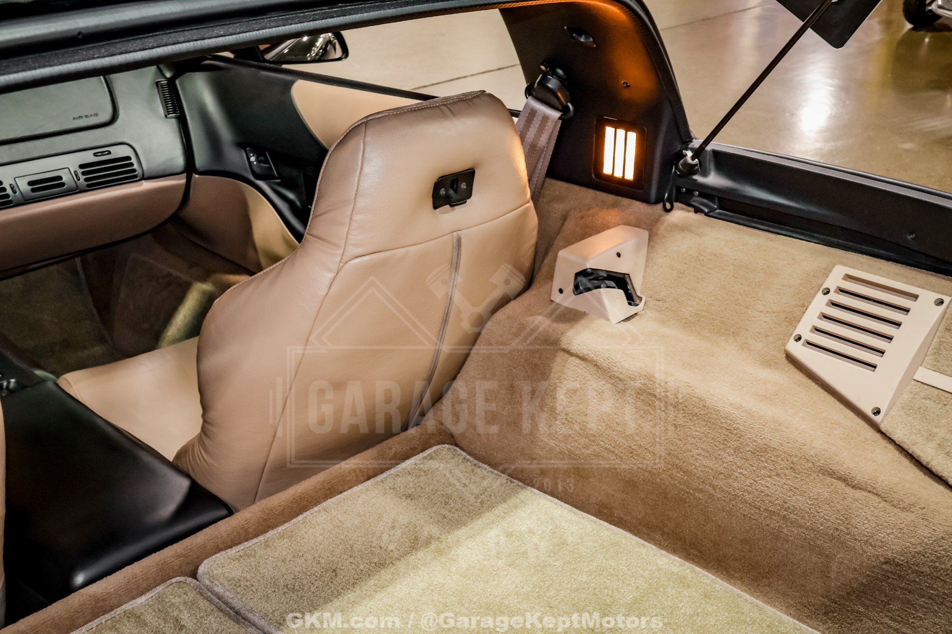 Used 1994 Chevrolet Corvette Coupe RWD image 78