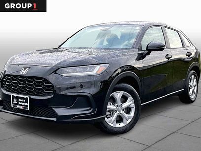 Used 2025 Honda HR-V LX