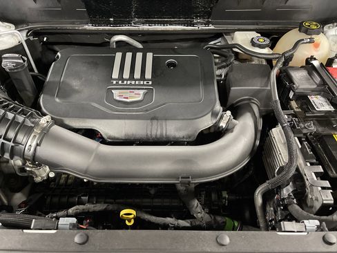 Used 2024 Cadillac XT6 Luxury w/ LPO, Floor Liner Package image 18